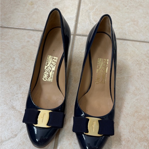 Salvatore Ferragamo Shoes - Salvatore Ferragamo Navy Patent Leather Heels with Gold Accent